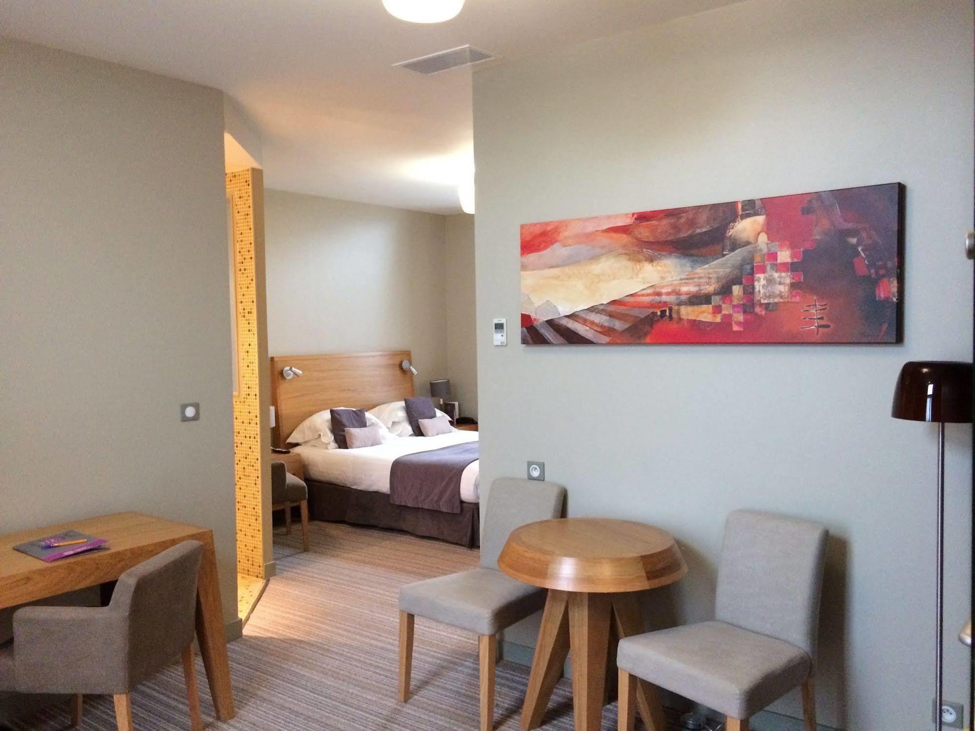 Hotel Et Du Chateau Lagord