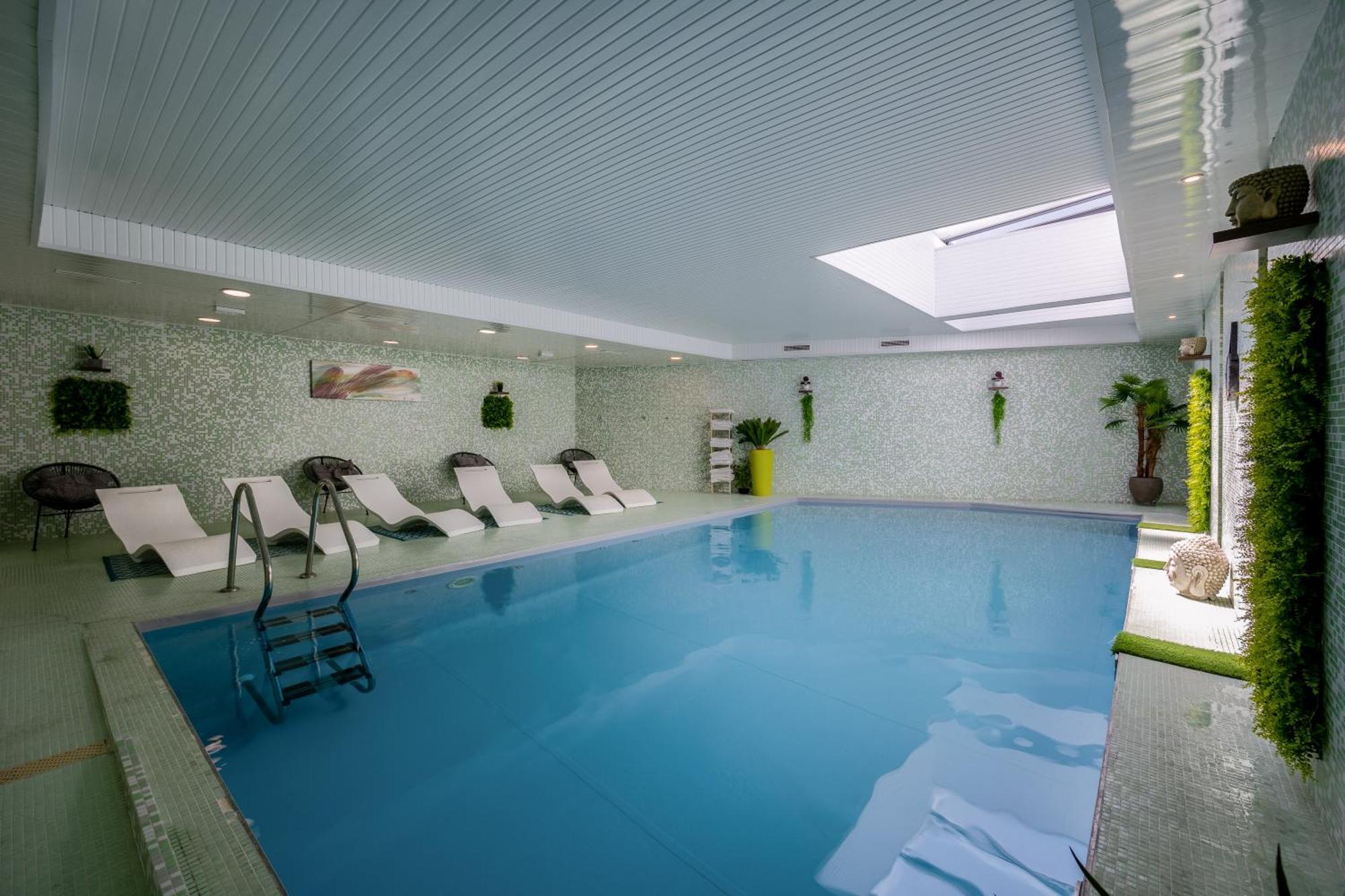 Et Du Château Hotel Lagord