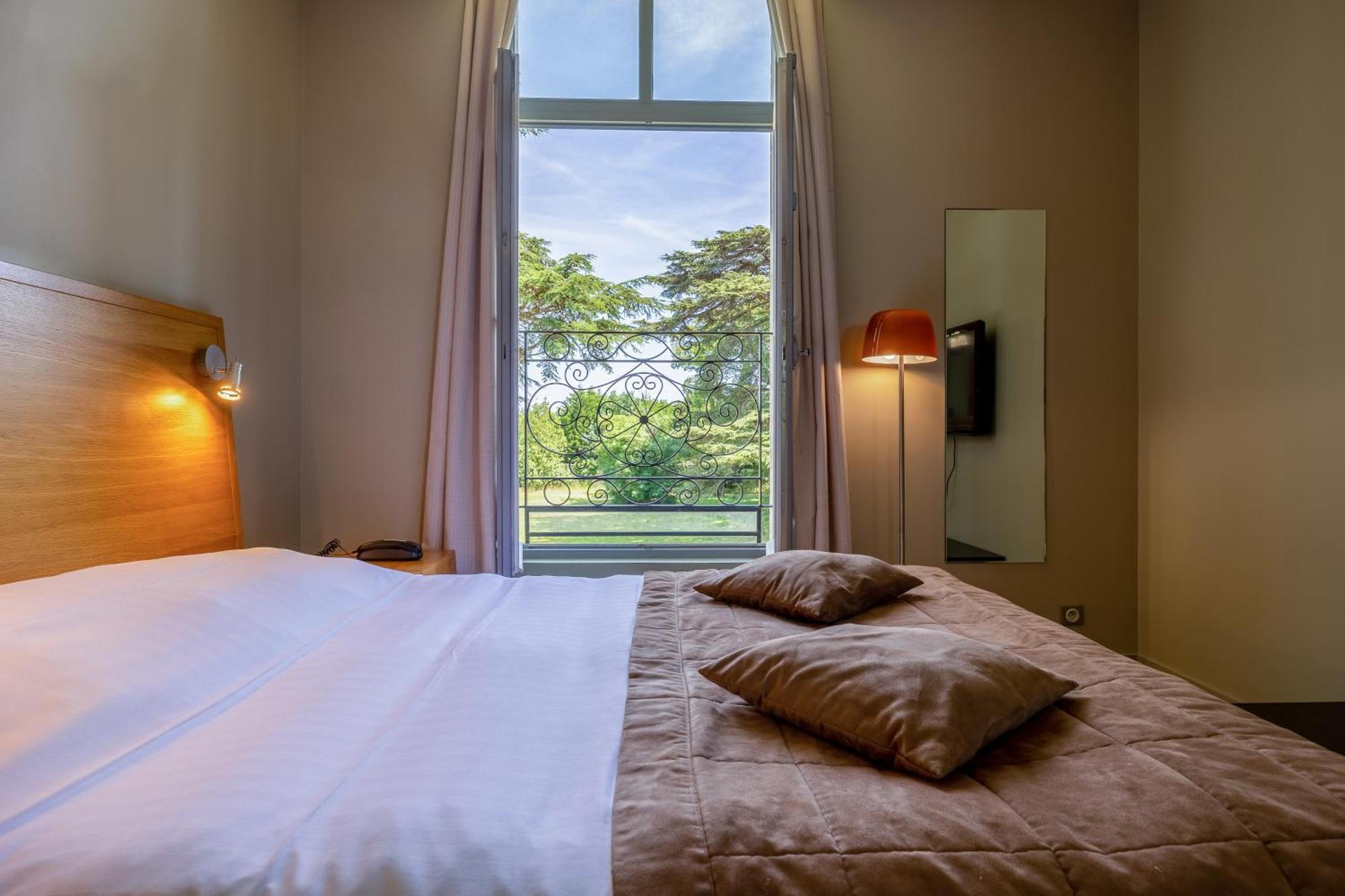 Et Du Château Hotel 3*