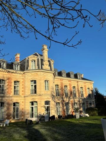 Et Du Château Hotel