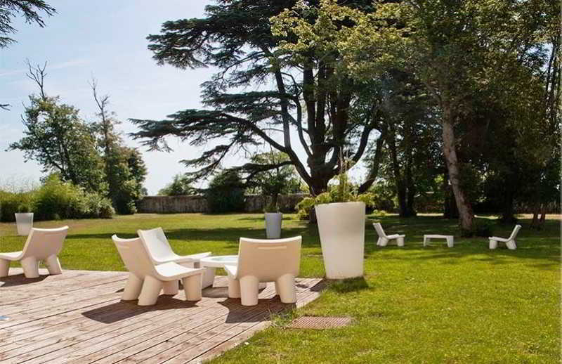 Et Du Château Hotel 3*